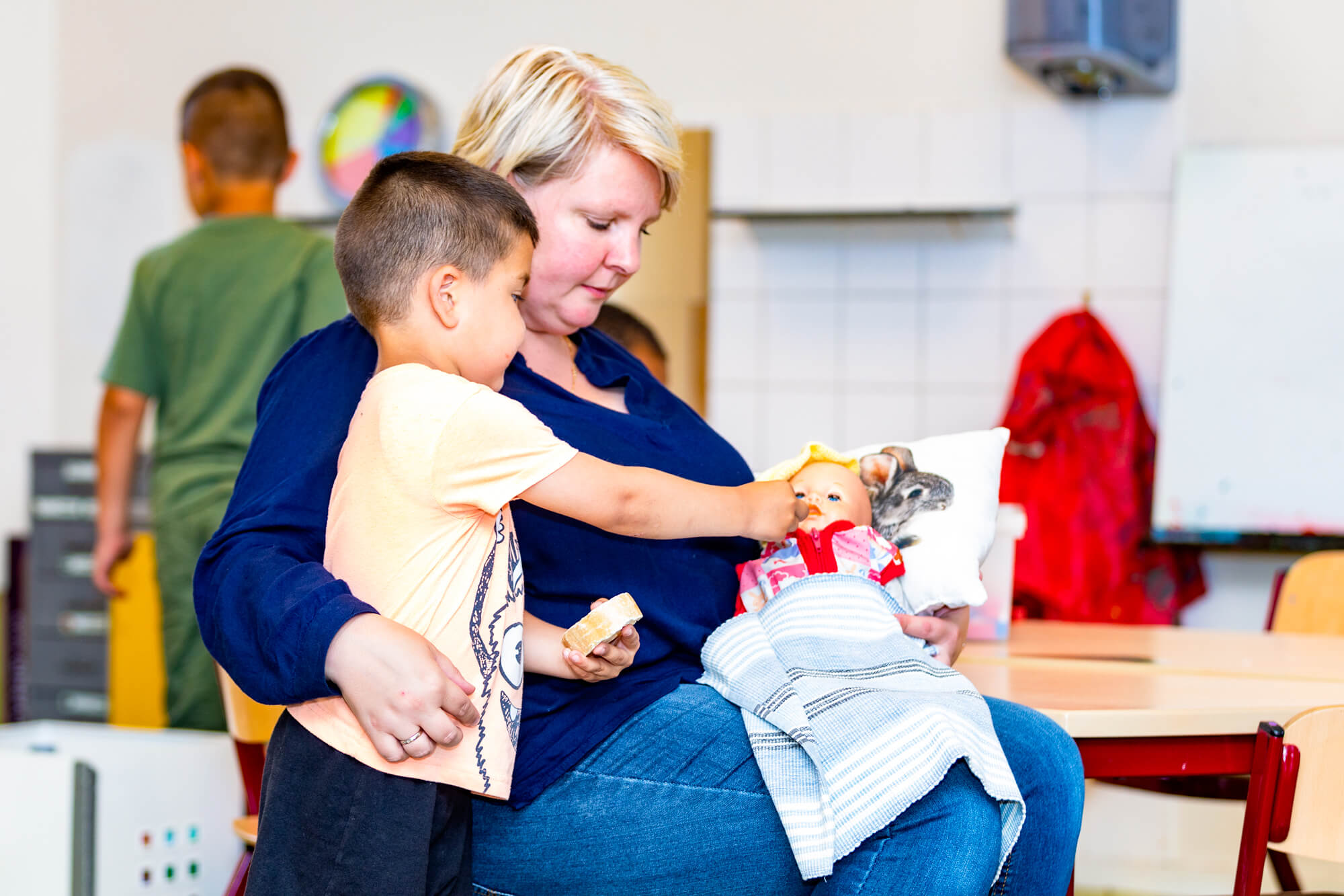 Beeld ter illustratie pagina Aanmelden, inschrijven en wennen van OBS Mariaschool te Rotterdam